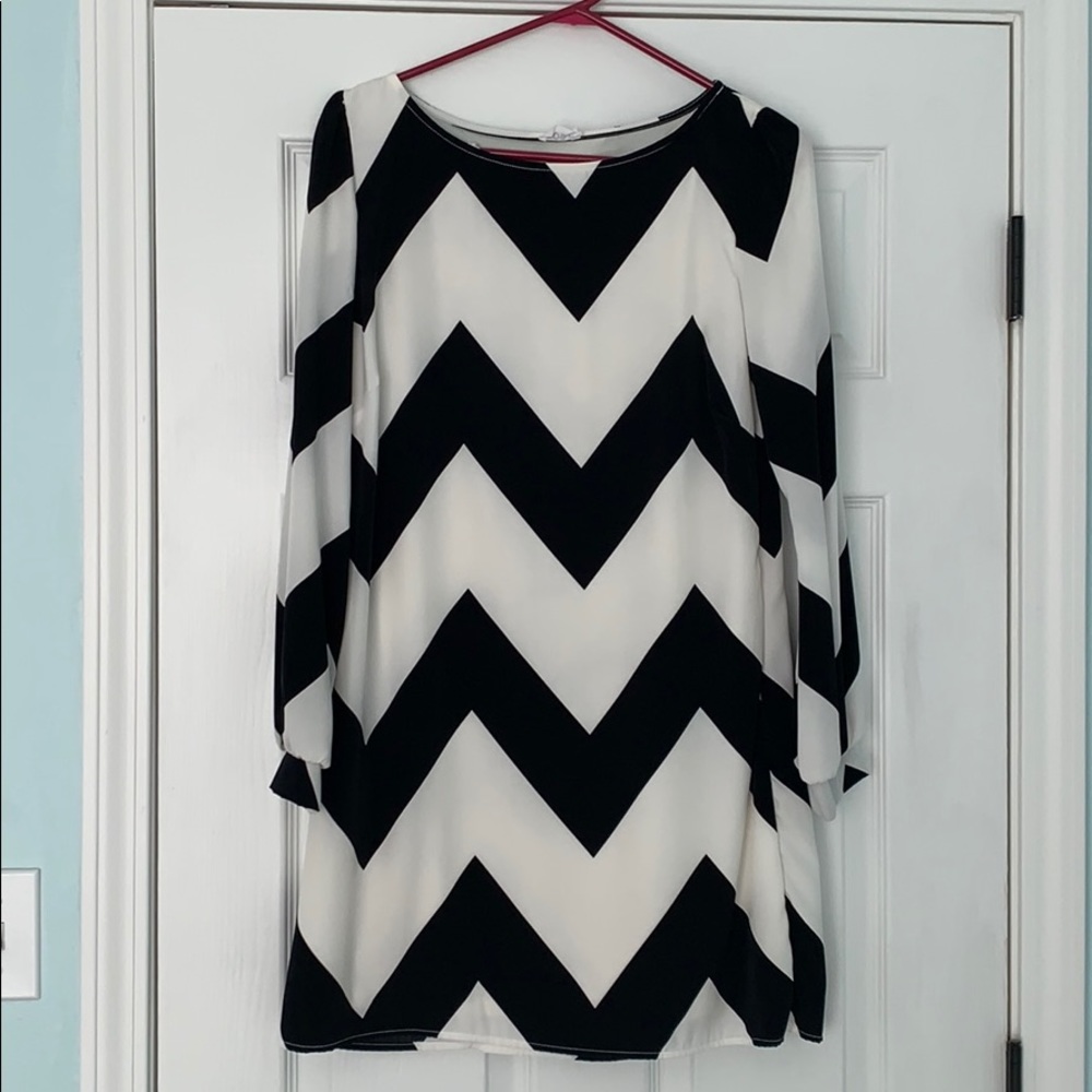 Tobi chevron dress. Never worn!